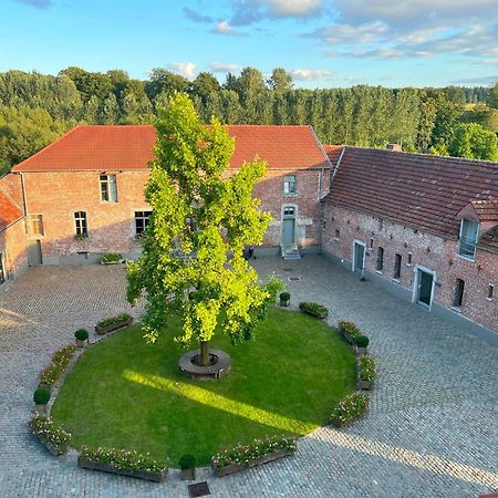 Hotel Relais De L'Empereur Genappe Esterno foto