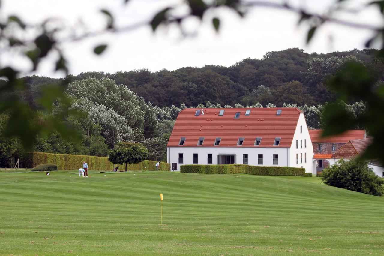 Hotel Relais De L'Empereur Genappe Esterno foto