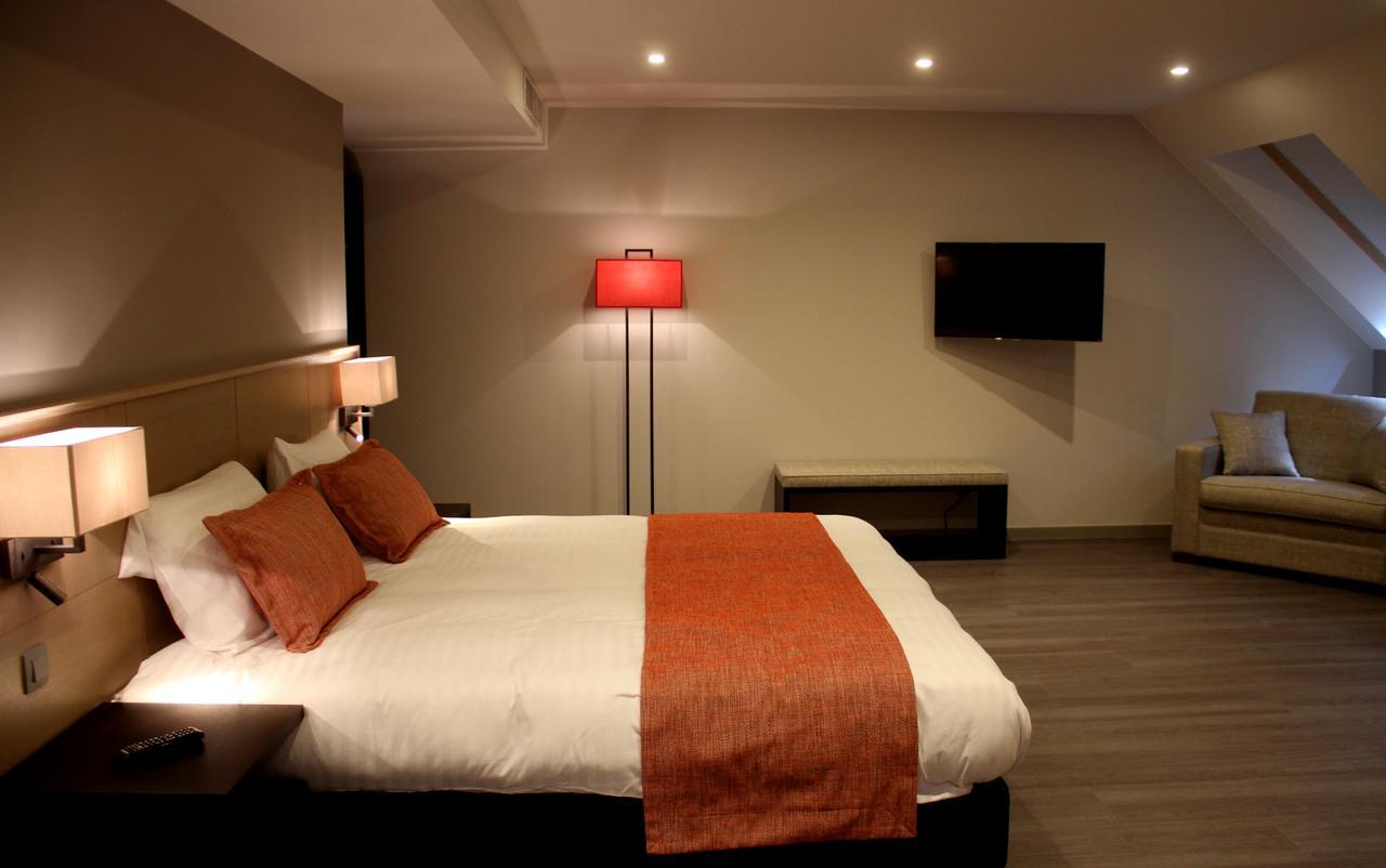 Hotel Relais De L'Empereur Genappe Esterno foto